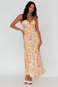 Shop the Arika Twist Back Midi Dress Floral Yellow | Selfie Leslie Yellow Floral Summer Dress, Sunset Shoot, Rush Outfits, Midi Dress Floral, Orange Floral Dress, Floral Dress Formal, Selfie Leslie, Dress Code Wedding, Brunch Dress