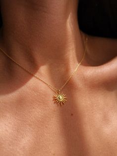 🌞 Elegant Gold Sun Necklace - 925 Sterling Silver-14K Gold Filled This unique necklace, also known as a "sun necklace" or "sunshine necklace," carries the warmth of the sun, making it a magnificent piece that complements any style. Crafted from 925 sterling silver, it stands out with its quality and durability. Adorned with elegant gold accents, it offers a captivating look reminiscent of a "sunburst necklace." Product Features: Material: 925 sterling silver Plating: Gold / Silver / Rose Gold L Gold Sun Necklace, Sunburst Necklace, Sunshine Necklace, Sun Charm, Sun Necklace, Sun Pendant, Gold Sun, Stars At Night, Gold Pendant Necklace