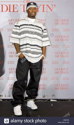 Rappers Style, 50 Cent Outfits 90s, 90s Looks Outfits Men, 00s Mens Fashion Hip Hop, 90s Male Fashion Hip Hop, 90s Rapper Fashion, Rapper Outfits Men 90s, 50 Cent Style