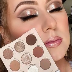 Bronze Makeup Look, Colourpop Eyeshadow, Make Up Tutorials, Bronze Makeup, Blending Eyeshadow, Makeup Palettes, Colourpop Cosmetics