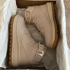 Nice Air Force 1, Fossil Stone; Stone White; Uk 4;Us 6.5 ***** For This Weekend Only***** Price Drop Basket Veja, Trendy Shoes Sneakers, Dr Shoes, Fresh Shoes, Hype Shoes, Shoe Inspo, Aesthetic Shoes, Swag Shoes, Pretty Shoes