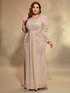 SHEIN LUNE Plus Size Square Neck Sequined Elegant Formal Dress | SHEIN USA Plus Size Dinner Dress, Plus Size Dinner Outfit Classy, Nude Long Dresses, Gold Plus Size Dresses, Old Lady Dress, Casual Chic Fall, New Look Clothes, Elegant Formal Dress, Elegant Maternity Dresses