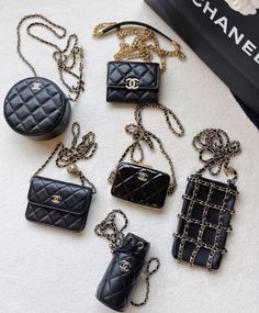 Chanel Bag 2023, Chanel Small Bag, Coco Chanel Bags, Chanel Mini Bag, Tiny Purses, 달력 디자인, Chanel Chain, Mode Chanel