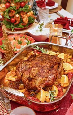 #foodie #recipes #deleciousrecipes #summerrecipes #winterrecipes #christmasrecipes #foodinspiration #christmasfoods Christmas Family Lunch Ideas, Christmas Dinner Luxury, Dinner For Christmas Party, Easy Christmas Chicken Recipes, Christmas Menu Ideas Holiday Foods, Christmas Diner Food, Christmas Menu Dinner, Christmas Food Table Ideas, Food Recipes For Christmas Dinner