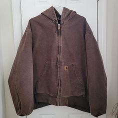 This Brown Carhartt Jacket With Hood Is Virtually Brand New. Size Is 2xl. No Tags. Worn Maybe 2 Times. I Can Send More Pictures If Needed As Well. Brown Carhartt Jacket, Sick Clothes, Vintage Thrift Stores, Gender Fluid Fashion, Brown Logo, Carhartt Jackets, Concept Clothing, Carhartt Jacket, Duck Canvas