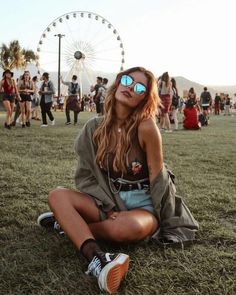 Mode Coachella, Summer Music Festival Outfits, Music Festival Photography, Girly Heels, Jewelry Nails, Coachella Vibes, Festival Outfit Inspiration