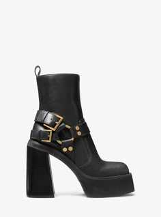 Michael Kors Platform Boots, Platform Heeled Boots, Winter Boots Heels, Maroon Boots, Michael Kors Boots, Platform Heels Boots, Winter Fashion Boots, Fashion Shoes Heels, Shoes Too Big