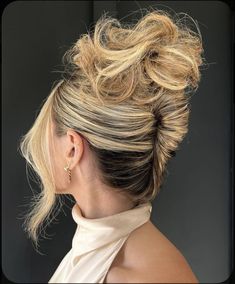 Updo Glam Hair, Trending Updo Hairstyles 2023, Hair Up Do Ideas, Dramatic Updo Hairstyles, Volumous Updo, New Years Updo, Big Updo Hairstyles, Baby Shower Hair Styles, Glam Updo