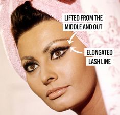 Sophia Loren Makeup, False Eyelashes Tips, 1960s Makeup, White Eyeliner Makeup, 60s Makeup, Sofia Loren, Retro Makeup, Cat Eye Makeup, White Eyeliner