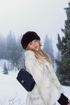 snow angel ❄️🪽 . winter fashion, fall aesthetic, Pinterest aesthetic, Pinterest inspired, Pinterest girl, winter inspo Winter Inspo, Snow Angels, Pinterest Girls, Winter Fashion