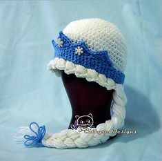 Everybody loves beautiful princess Elsa! Crochet Elsa Hat, Elsa Crochet Pattern, Crochet Elsa, Toddler Princess Costume, Crochet Frozen, Crochet Cafe, Crochet Hat Ideas, Baby Loading, Marshmallow Mug Hats