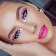 Rosa Make-up, Festival Make Up, Barbie Makeup, Smink Inspiration, Hooded Eye Makeup, Beauty Make-up, Makijaż Smokey Eye, Colorful Eye Makeup, Makeup Eye Looks