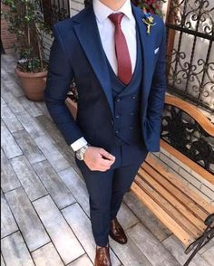 Blue Tuxedo Wedding, Wedding Suits Men Blue, Men Suits Wedding, Blue Suit Men, Blue Suit Wedding, Dinner Suit, Mens Blazer, Blue Tuxedos, Wedding Suits Groom