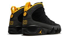 Tenis Jordan Retro, Air Jordan 9 Retro, Nike Shoes Blue, Jordan Shoes For Men, Wu Wear, Sneaker Dress Shoes, Jordan 9 Retro, Air Jordan 9, Jordan 9