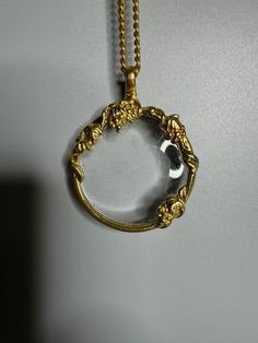 French vintage gold plated large chain with magnifying glass medallion shape                 ref a78 long closed 16.5in or 42cm If you buy more than one item contact me for a discount Free shipping within USA See my other items for sale on Etsy https://www.etsy.com/shop/annickantiques Thank you for looking Annick Magnifying Glass, Vintage Gold, French Vintage, Gold Plate, Jewelry Necklace Pendant, Plating, Jewelry Necklaces, Pendant Necklace, Chain