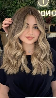 Hair Shades, Brown Blonde Hair, Hair Stylist Life, Hair Color Balayage