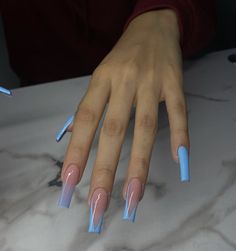 Baby Blue Coffin Nail Ideas, Long Blue Acrylic Nails Designs, Light Blue Nails Designs Ideas, Powder Blue Nails Acrylic, Uñas Baby Blue, Blue Acrylic Nails Coffin, Light Blue Nails Acrylic, Nails Babyblue, Baby Blue Nails Ideas