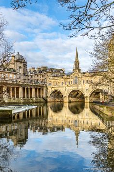 Pulteney Bridge in Bath Bath Photography, Places In England, Bath Somerset, Somerset England, Bath England, England And Scotland, England Uk