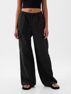 Mid Rise Linen-Cotton Pull-On Cargo Pants | Gap Black Flare Outfit, Flare Outfit, Black Linen Trousers, Linen Pants Outfit, Black Linen Pants, Beachwear Skirt, Denim Coat Jacket, Linen Trousers, Cargo Trousers