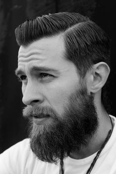 Chuckanut Botanicals: Love a balanced beard/haircut combo. #beard Justin Passmore, Charcoal Inspiration, Beard Men, Beard Haircut, Beard Style, Beard Look, Great Beards