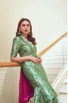 Banarasi Suit Designs, Brocade Kurta, Aditi Rao Hydari, Silk Kurti Designs, Aditi Rao, Raw Mango, Simple Kurta Designs, Salwar Kamiz