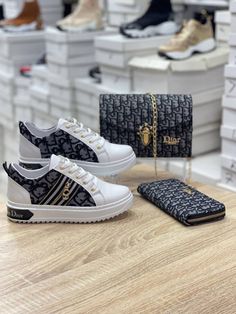 Handbag Shoes Set ZN2094 100% leather Gold-color hardware Bag, sneakers and wallet Comes With Dust bag Certificate Christian Dior Handbags, Chanel Sneakers, Shoe Shine, Dior Handbags, Lv Monogram, Winter Boots Women, Handbag Shoes, Gucci Handbags