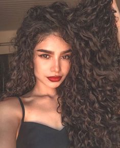 Long Curly Hair, Beautiful Curly Hair, Frontal Hairstyles, Curly Hair Inspiration, Grunge Hair, Long Curly, Brown Hair Colors, Lace Frontal Wig, Curly Hair Styles Naturally