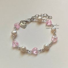 Fairy Core Bracelets, Juno Core, Pink Heart Bracelet, Aesthetic Bracelets, Cottage Core Jewelry, Fairy Bracelets, Bracelets Pearl, Bracelet Cute, Coquette Pink