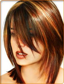 So cute & edgy!!! My Saved Pins Find Boards Hair, Natural Brunette, Red Hair With Highlights, Hair Highlights And Lowlights, Red Highlights, Haircut And Color, Fall Color, Hair Color Trends