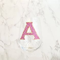 Monogram wine glasses custom personalized with initial Wine Cup Painting Ideas, Diy Painted Wine Glasses, Wine Glass Painting Ideas Easy, Paint Wine Glasses, Wine Glass Painting, Diy Wine Glasses Painted, Painted Monogram, Cup Painting, Hand Painted Monogram