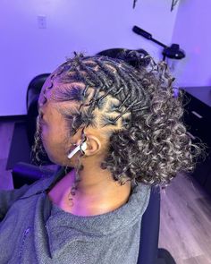 𝑹𝑽𝑨 𝑳𝒐𝒄𝒔|𝑻𝒘𝒊𝒔t| 𝑴𝒊𝒄𝒓𝒐𝒍𝒐𝒄𝒔 | SMedium Starter Locs With C Parting So full and beautiful😍 Book a Consultation today to start your loc journey 🌱 #RoyalLocs... | Instagram Starter Locs With Extensions, Micro Locs, Pretty Braided Hairstyles, New Journey, Crazy Hair