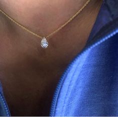 Elegant Gold Pear-shaped Diamond Necklace, Pear-shaped Diamond Necklace Fine Jewelry, Fine Jewelry Pear-shaped Diamond Necklace, Dainty Pear-shaped Diamond Necklace, Timeless Pear-shaped Diamond Necklace, White Gold Jewelry Necklaces, Pear Shaped Diamond Necklace, Diamond Necklace Simple, Nose Ring Jewelry