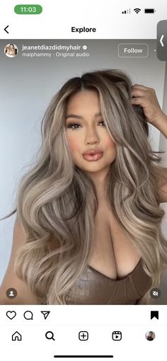 Simple Cute Hairstyles, Champagne Blond, Ash Blonde Hair Balayage, Beige Blonde Hair, Venus Of Willendorf, Ash Blonde Hair Colour, Black Hair Balayage, Ombre Hair Blonde, Brunette Hair With Highlights