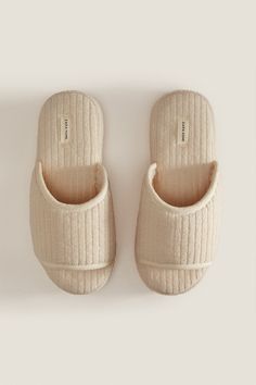 OPEN TERRYCLOTH SLIPPERS - White | ZARA United States Jogging, Zara Home, Baskets, Zara Home Slippers, Cute House, House Shoes, House Slippers, Terry Cloth, Zara United States