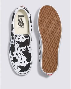 Casual Slip-on Canvas Shoes With Rubber Toe Cap, Vans Casual Slip-ons With Rubber Sole, Casual Vans Slip-ons With Rubber Sole, Casual Vans Slip-ons With Vulcanized Sole, Casual Vans Slip-on Sneakers, Spring Canvas Shoes With Rubber Toe Cap, White Cotton Vans Canvas Shoes, Spring Cotton Slip-on Sneakers For Streetwear, Vans White Canvas Slip-on Sneakers