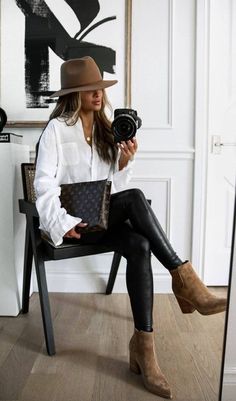 Look Legging, Transitional Dressing, Outfits Dressy, Fall Leggings, Legging Outfits, Outfit Inspiration Fall, Fashion Winter, Looks Chic