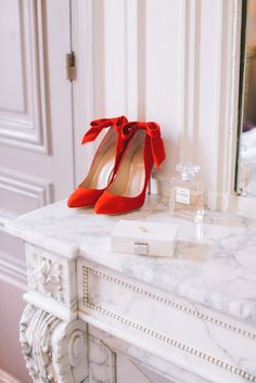 Red Wedding, Fashion Weeks, Red Bow Heels, خواتم خطوبة, Bow Heels, Red High, Perfect Pink, Red Aesthetic, Red Bow