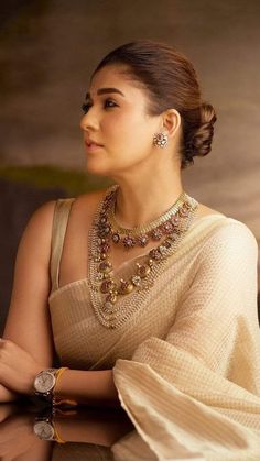 Nayanthara Hairstyle, Aditi Rao, Dark Beauty Photography, Silk Saree Blouse Designs, Beauty Face Women, Fashion And Beauty Tips, Beauty Pictures, Cute Couple Images, Indian Outfit