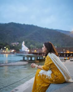 Kedarnath Trip Outfit, Rishikesh Aesthetic Pics, Haridwar Outfit Ideas, Rishikesh Outfits