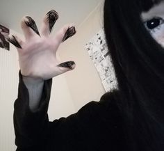 Angelic Aesthetic, Latina Hair, Black Hair Aesthetic, Creepy Core, Doll Aesthetic, Hello Kitty Items, Foto Ideas Instagram, Tv Girls, Discord Server