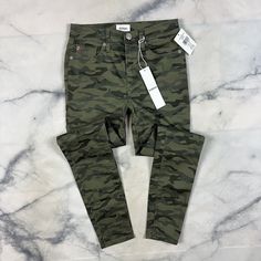 Hudson Blair High Rise Super Skinny Ankle Jeans Size 25 Waist Style #45fs7dah5ha409 Wash Is Called "Dahlia" Which Is A Green Tonal Camouflage Print Fabric Contents: 57% Cotton/33% Lyocell/8% Polyester/2% Elastane Measurements Below Waist 12" Across Rise 10" Inseam 27" Hip 15" Across Leg Opening 4" Across New With Tags Measurements All Measurements Are Approximate. To Ensure A Good Fit, It Is Recommended To Compare These Measurements With A Similar Garment That You Own. Camouflage Jeans, Camouflage Colors, Camouflage Print, Hudson Jeans, Ankle Jeans, Print Fabric, Dahlia, Camouflage, Jeans Size