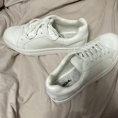 Never Worn Great Quality And Very Comfortable Boutique Shoes, Shoe Boutique, Womens Shoes Sneakers, Shoes Sneakers, Color White, Size 10, Women Shoes, Boutique, Sneakers