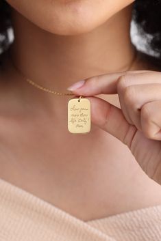 DOG TAG CHARM HANDWRITING NECKLACE- LOVED ONE'S HANDWRITING NECKLACE- HANDWRITING NECKLACE DETAILS: Material: .925 Sterling Silver - Color: Silver, Gold Filled, Rose Gold Filled *Gold Filled is made of thick 14k gold or rose gold layered on .925 sterling silver. - Pendant side: 16X25mm - Chain type: there are 5 kind of chain ( cable chain- figaro chain- mini link chain- Mariner Chain) - Chain Length: Select the length you want from the Length drop down menu. PERSONALIZATION You can choose the ch Charm Handwriting, Handwriting Necklace, Handwriting Styles, Family Necklace, Figaro Chain, Signature Jewelry, Recycled Sterling Silver, Dog Tag, Tag Necklace