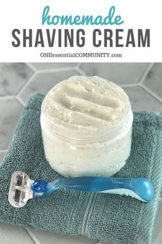 natural, non-toxic shaving cream recipe makes it easy to get close, clean shave without any irritation, nicks, or razor burn {DIY beauty, natural, essential oil, doTERRA, Plant Therapy, Young Living, #DIY, essential oi recipe, #doterra} Razor Burn, Razor Burns