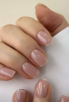 Cute Short Gel Nails Summer Square, Micro French Tip Nails Short, Poly Gel Nail Inspo Short, Gel Polish Natural Nails Art Designs, August Nails Ideas Short, Bridal Nails Pearl, Nails For Nurses, Nail Designs For A Wedding, Micro French Tip Nails