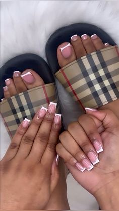 Matching Feet And Hand Nails, Matching Toes And Nails Set, Toe Nail Acrylic French Tip, French Tip Matching Nails And Toes, Matching Toe And Nail Set Ideas, French Tip Manicure And Pedicure, Nails Acrylic Inspo French Tip, French Tip Hands And Toes, Pedicure And Nails Matching