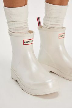 Hunter Play Short Nebula Wellies | Free People Short Hunter Boots Outfit, Hunter Boots Short, Cute Winter Boots, Womens Hunter Boots, Hunter Boots Outfit, Rain Boots Women, Hunter Rain Boots, Hunter Shoes, Swag Shoes