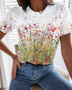 US$ 22.95 - Floral Flower Printed Short Sleeve T-shirt Loose Top - m.zicopop.com Theme Painting, Estilo Harajuku, Flower Print Shirt, Flower Print Top, Harajuku Outfits, Floral Graphic, Mode Casual, Oversized Blouse, Style Basic