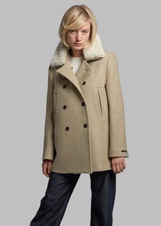 Kimmo Faux Fur Collar Peacoat - Beige Peacoat Style, Collar Detachable, The Frankie Shop, Frankie Shop, Oversized Blazer, Faux Fur Collar, Tailored Jacket, Faux Fur Coat, Fur Collar