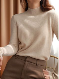 autumn winter chic bottom sweaters women fashion turtleneck pullover slim cashmere 2024 knitted Bank Job, Neue Outfits, Elegante Casual, Brown Pants, Mode Inspo, 가을 패션, Work Attire, Casual Style Outfits, Business Outfits